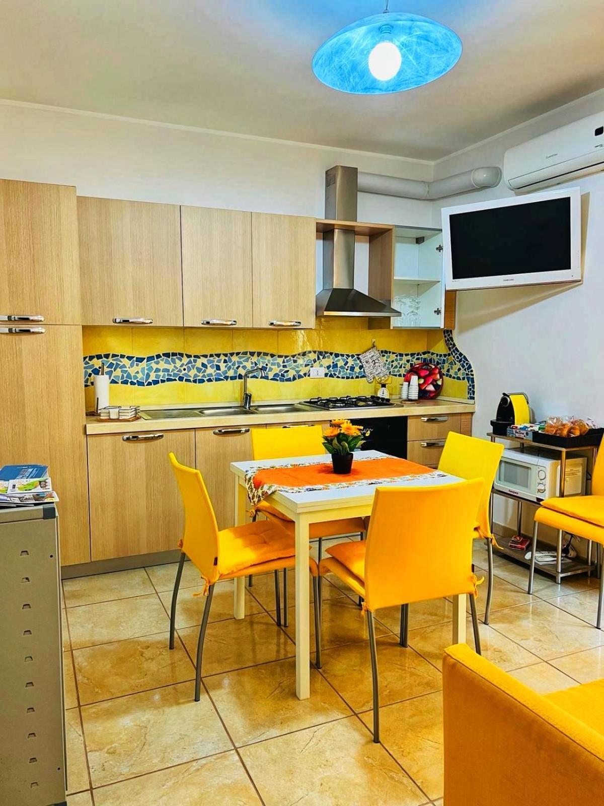 Andrea House Apartment Лече Екстериор снимка